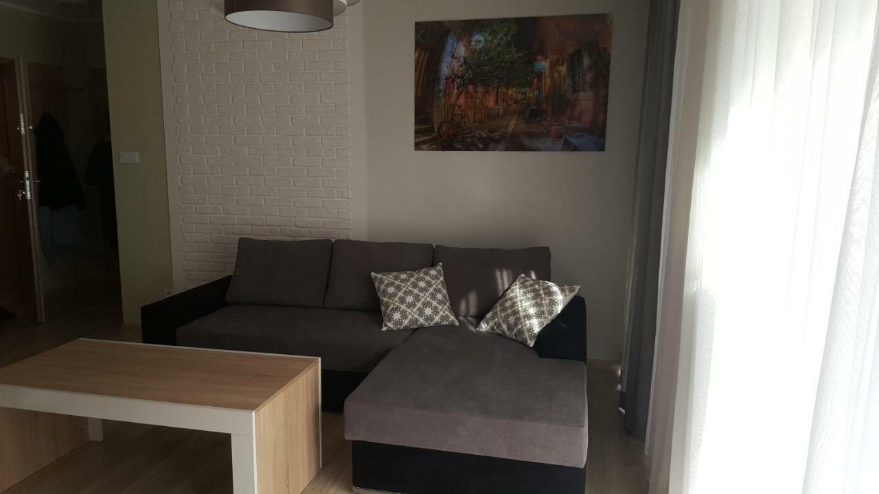 Wroclaw Apartamenty Kepa Mieszczanska Luaran gambar