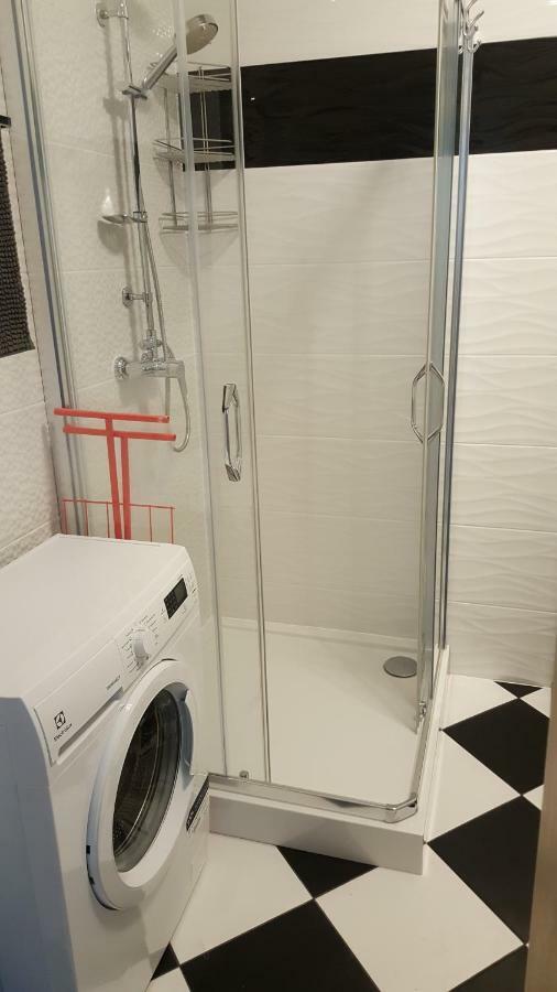 Wroclaw Apartamenty Kepa Mieszczanska Luaran gambar