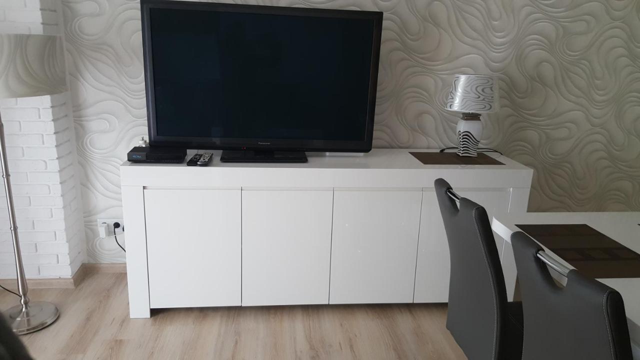 Wroclaw Apartamenty Kepa Mieszczanska Luaran gambar